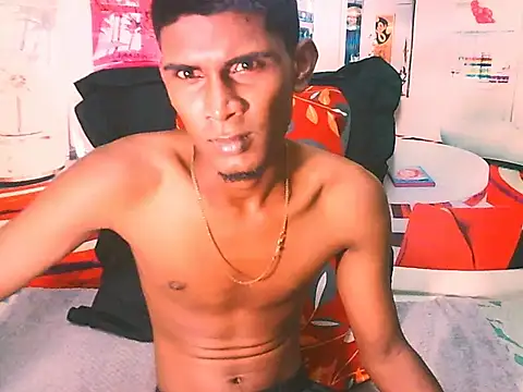 Snapshot of IndianThuggin chatting on November 28, 2025, 4:04 am IndianThuggin online show from November 28, 2025, 4:04 am