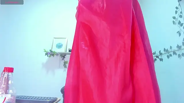 Snapshot of canelaa___ chatting on October 31, 2025, 2:18 pm canelaa online show from October 31, 2025, 2:18 pm