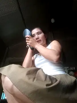 mira-show online show from November 10, 2025, 1:04 am