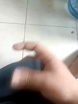 ConvoyedSubgroup online show from April 11, 2026, 4:39 am