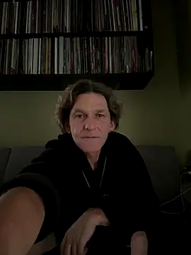 kon77777 online show from October 19, 2025, 5:41 am