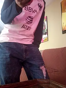 Pedropuente200 online show from February 5, 2026, 9:08 pm