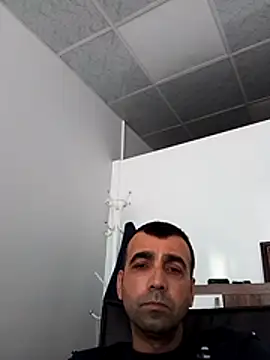 Bugattiveyron1 online show from October 18, 2025, 11:44 am