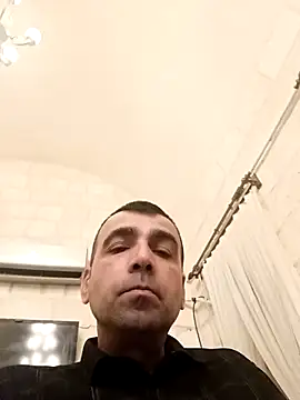 Bugattiveyron1 online show from November 24, 2025, 6:40 pm