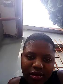 SexySlender  online show from October 28, 2025, 1:03 pm