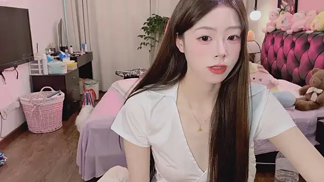 Snapshot of Onecutelittle chatting on May 16, 2026, 6:54 am Onecutelittle online show from May 16, 2026, 6:54 am