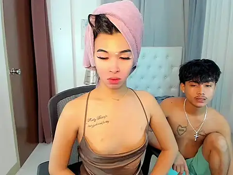 hardcocktwink online show from November 14, 2025, 4:38 pm