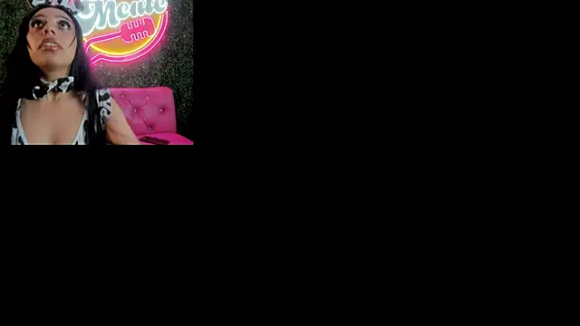 Sophia Lagos online show from October 22, 2025, 8:19 pm