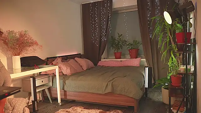 your lunalike online show from March 8, 2026, 6:44 pm