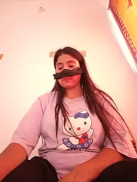 Snapshot of Hot_Angle chatting on June 1, 2026, 12:07 pm Hot Angle online show from June 1, 2026, 12:07 pm