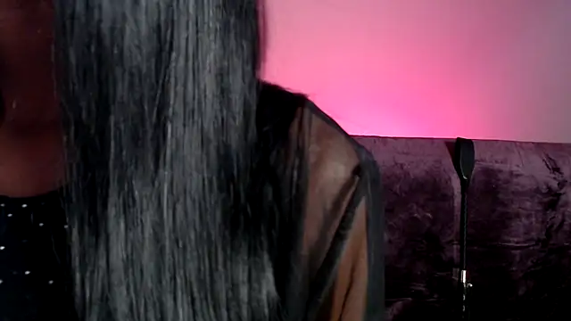 mistressdominanoire online show from October 21, 2025, 2:40 pm