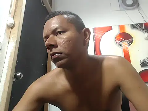 Snapshot of Estebanbigcock23 chatting on July 3, 2026, 8:26 pm Estebanbigcock23 online show from July 3, 2026, 8:26 pm