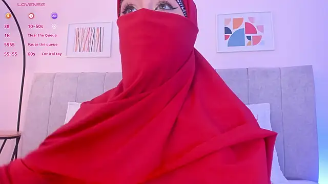 fatiima  online show from May 25, 2026, 7:09 pm