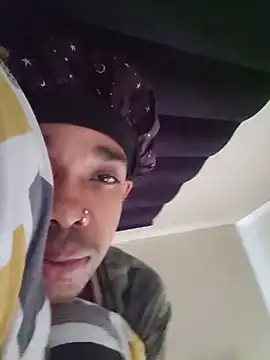 Snapshot of AlgeeBoksburg chatting on March 15, 2026, 10:10 am AlgeeBoksburg online show from March 15, 2026, 10:10 am