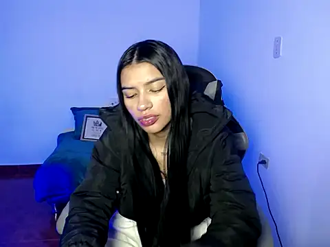 Snapshot of Babenik_666 chatting on November 1, 2025, 1:07 am Babenik 666 online show from November 1, 2025, 1:07 am