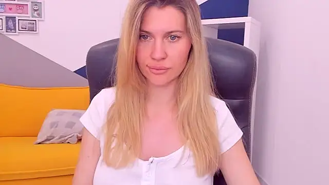 AryaAltkerer online show from June 7, 2026, 12:31 pm