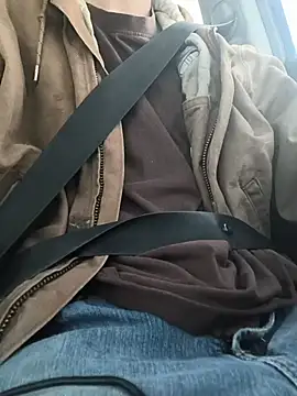 Snapshot of SirDirty34 chatting on December 2, 2025, 11:23 pm SirDirty34 online show from December 2, 2025, 11:23 pm