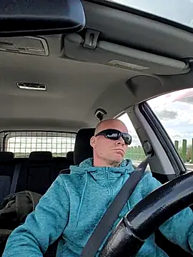 Kinky Play1 online show from April 12, 2026, 1:49 pm