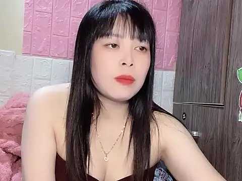 Butterfly kee online show from November 24, 2025, 2:28 pm