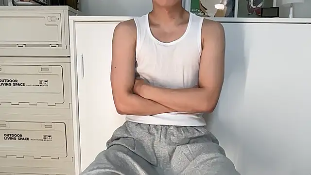 jihoooon 00 online show from March 11, 2026, 1:17 pm