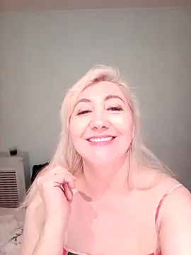 LadyKriss online show from March 6, 2026, 10:28 pm