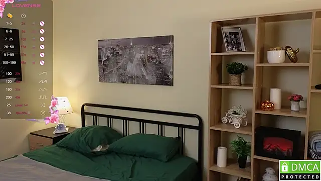 Helen Fomes online show from November 16, 2025, 6:13 pm