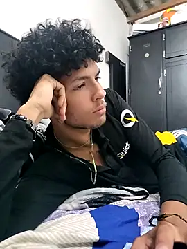 LyliaWood online show from October 28, 2025, 12:58 am