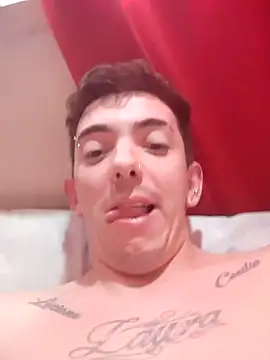 Snapshot of Argentino_96 chatting on October 19, 2025, 7:25 pm Argentino 96 online show from October 19, 2025, 7:25 pm