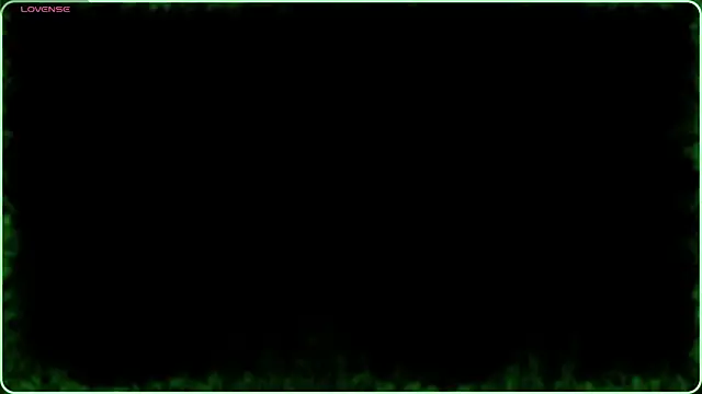 Snapshot of Cassy-Bloom chatting on June 17, 2026, 7:37 pm Cassy-Bloom online show from June 17, 2026, 7:37 pm