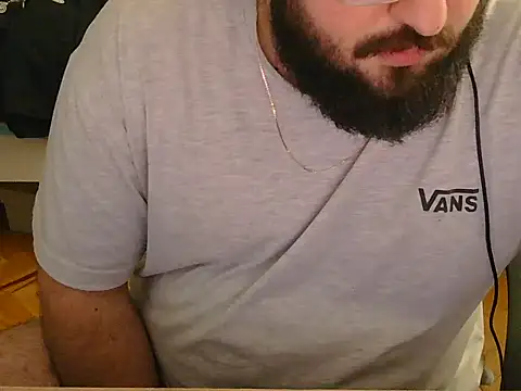 Snapshot of moneyman_11 chatting on May 7, 2026, 2:00 pm moneyman 11 online show from May 7, 2026, 2:00 pm