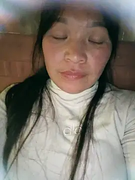 chipu06 online show from February 11, 2026, 5:23 am