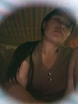 chipu06 online show from April 1, 2026, 5:08 am