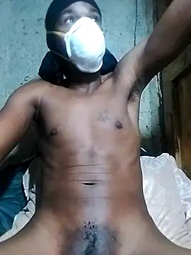 loVbRo1 online show from November 11, 2025, 7:58 pm