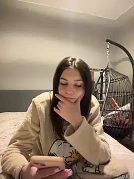 Snapshot of Brunnettebabe007 chatting on November 27, 2025, 11:51 pm Brunnettebabe007 online show from November 27, 2025, 11:51 pm