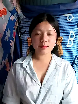 lisa-bae00 online show from March 30, 2026, 1:01 pm