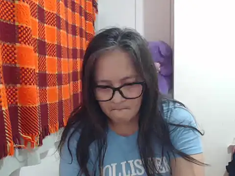 Kinkybela2025 online show from March 29, 2026, 9:37 pm