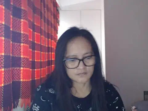 Kinkybela2025 online show from June 5, 2026, 1:01 am