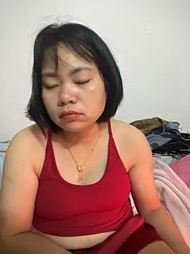 Deer nice online show from November 11, 2025, 7:25 pm