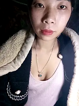 mekaka00 online show from December 22, 2025, 2:47 pm