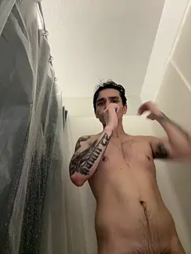 Orlando702xh online show from November 11, 2025, 8:03 am