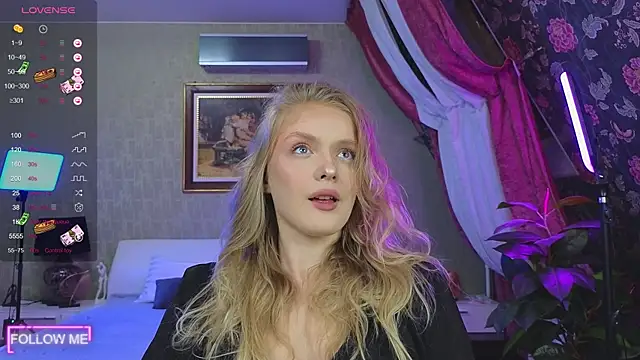 Slay Blonde online show from November 10, 2025, 5:06 am