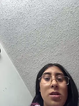 Violeet-Smith online show from February 5, 2026, 4:22 pm