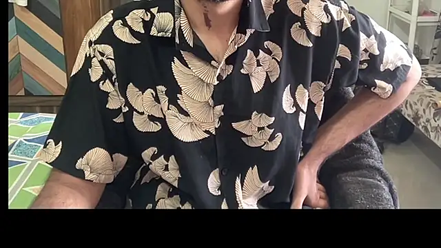 Snapshot of MakeMeAwareAah chatting on December 18, 2025, 5:57 am MakeMeAwareAah online show from December 18, 2025, 5:57 am