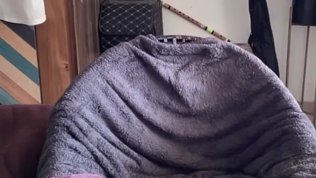 Snapshot of MakeMeAwareAah chatting on January 14, 2026, 7:47 am MakeMeAwareAah online show from January 14, 2026, 7:47 am