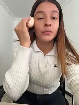 Talia Bonet online show from June 15, 2026, 2:41 pm