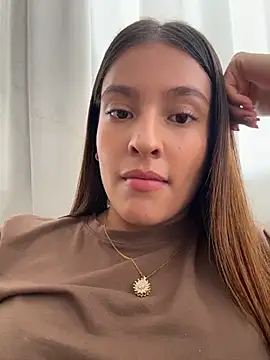 Snapshot of Talia_Bonet chatting on July 18, 2026, 3:27 pm Talia Bonet online show from July 18, 2026, 3:27 pm