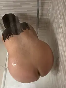 gatitalocahot online show from March 24, 2026, 9:09 pm