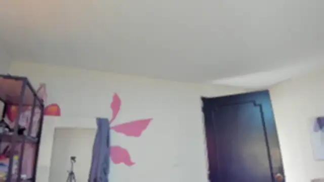 YariRose online show from March 11, 2026, 2:56 pm