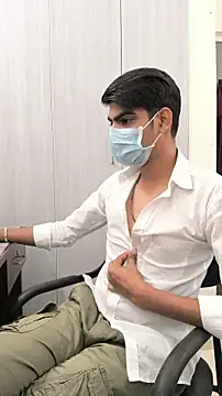 Snapshot of adi8210 chatting on November 15, 2025, 1:40 pm adi8210 online show from November 15, 2025, 1:40 pm