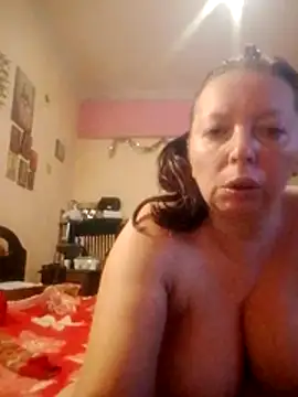 Mairi702 online show from November 26, 2025, 9:05 pm